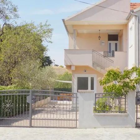 Nara Appartement Bibinje